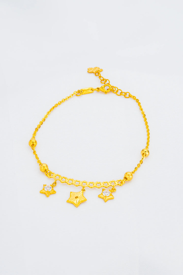 Lắc Tay Chữ Cong Charm Ngôi Sao Vàng 610 Đính Đá CZ Bảo Tín K&K