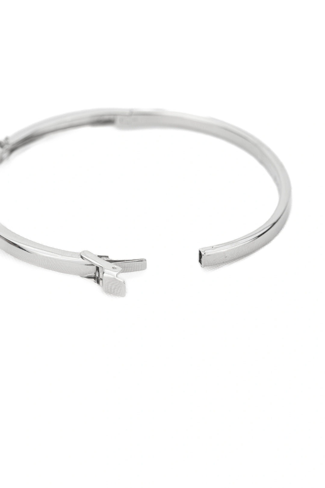 Vòng Tay Hoa 5 Cánh Kiểu Ý 750 Bảo Tín K&K