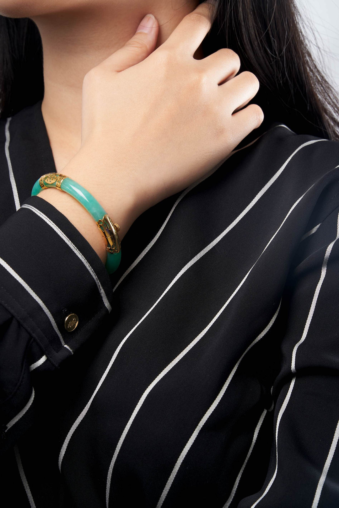 Vòng tay vàng bọc cẩm thạch chữ tàu Bảo Tín K&K Vàng 14K đính Cẩm thạch